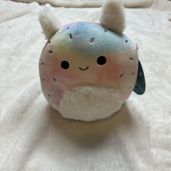 Noe The Sea Bunny 7.5” Squishmallow Kelly Toy Multi Color Tie Dye - Picture 1 of 4